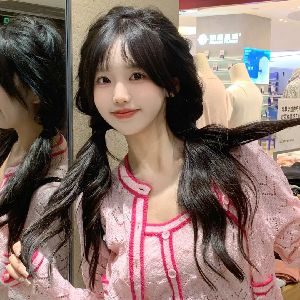 陪玩妹子甜甜甜湉妹的照片1