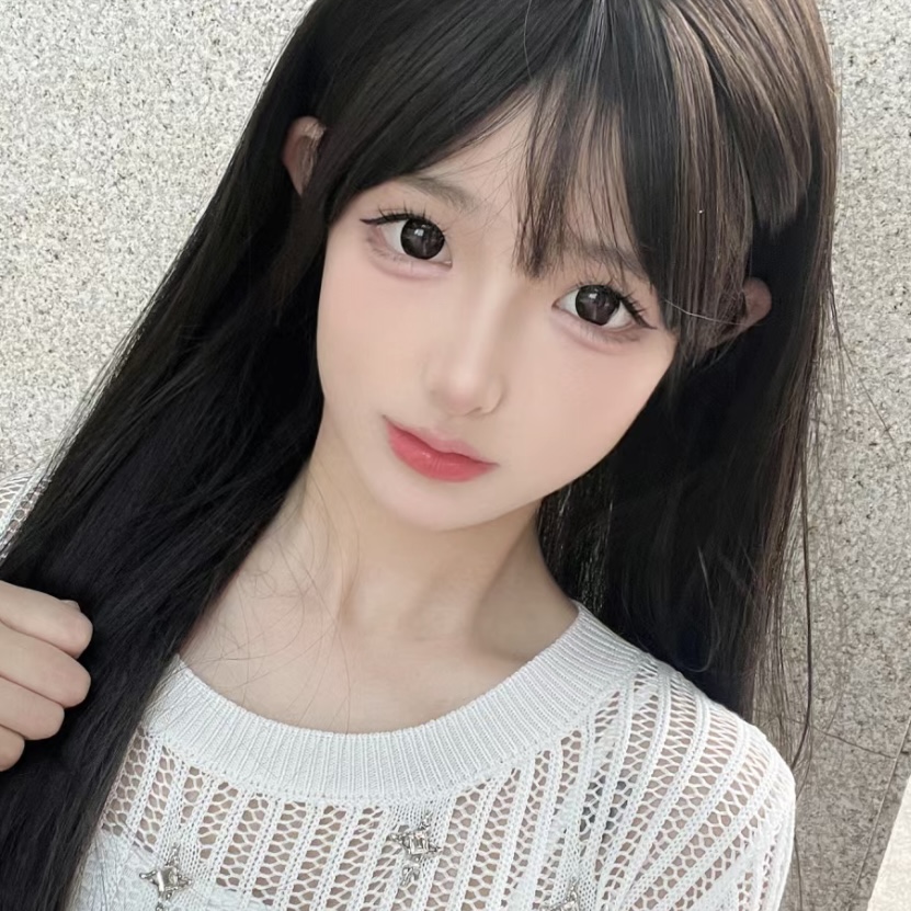 陪玩妹子为你拒绝彭于晏的照片1
