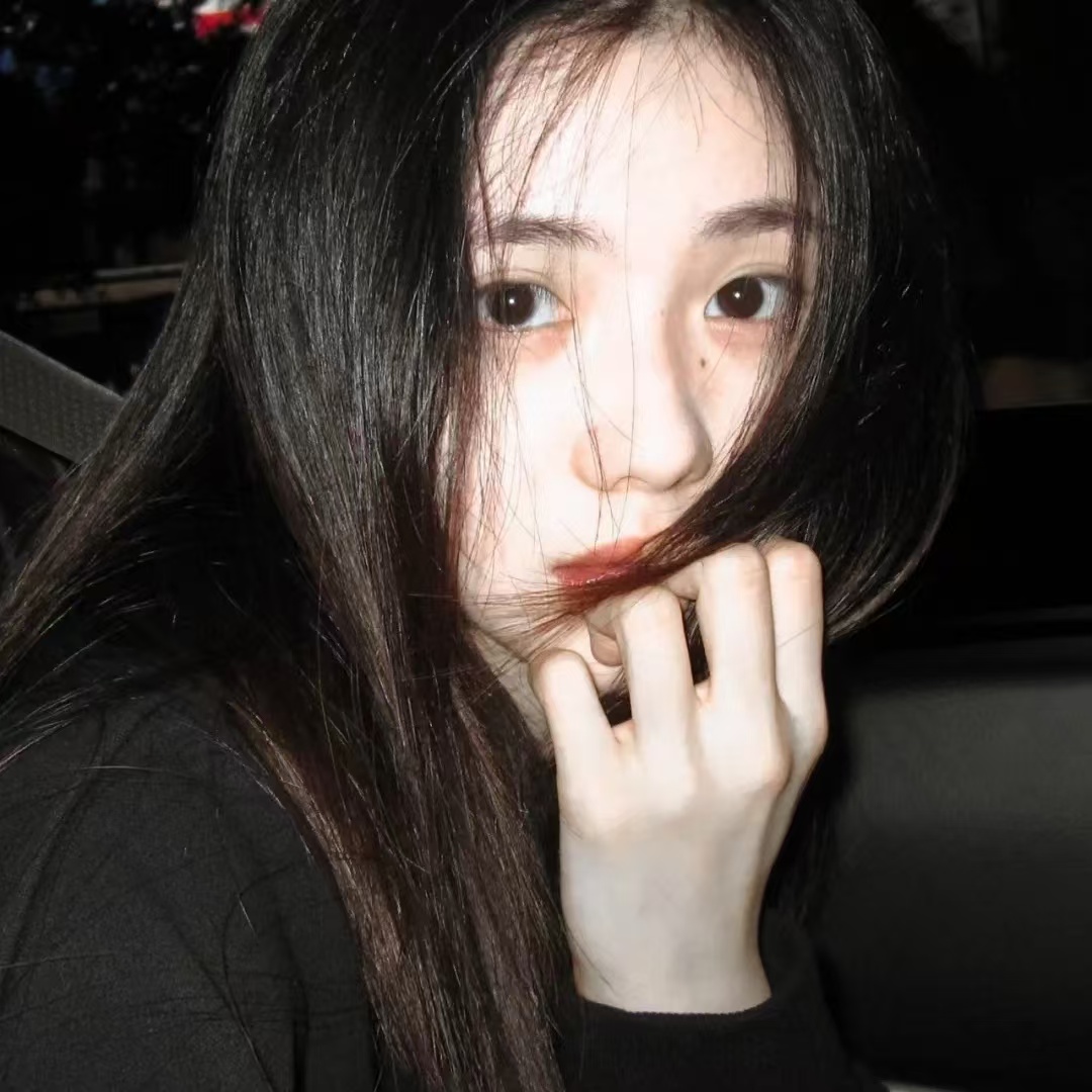 陪玩妹子77好困的照片1