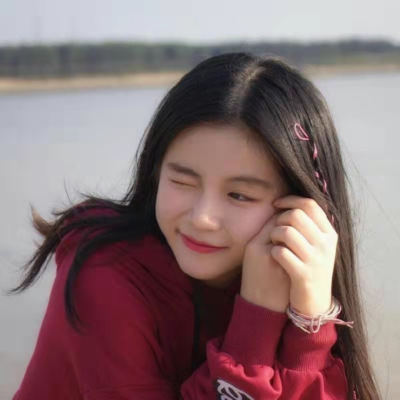 陪玩妹子时宜L的照片1