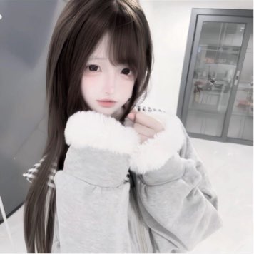 陪玩妹子ℒ泪郁的照片1