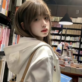 小小不小陪玩