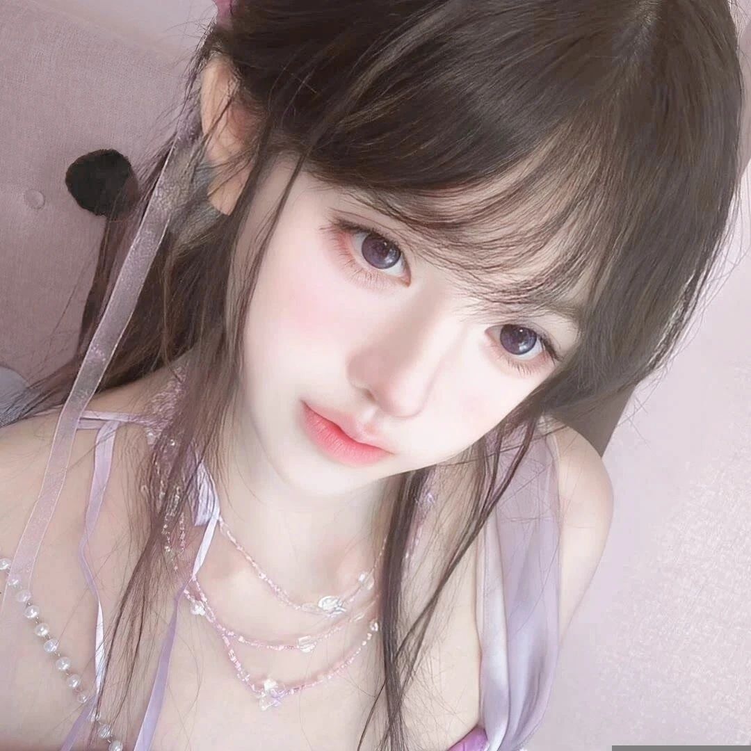 陪玩妹子奶糖づ的照片1