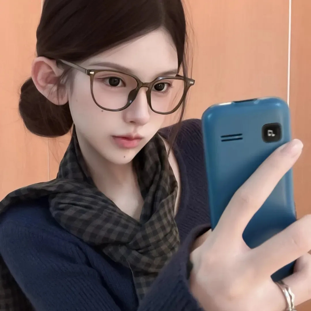 陪玩妹子鲨鱼辣椒拌饭的照片1