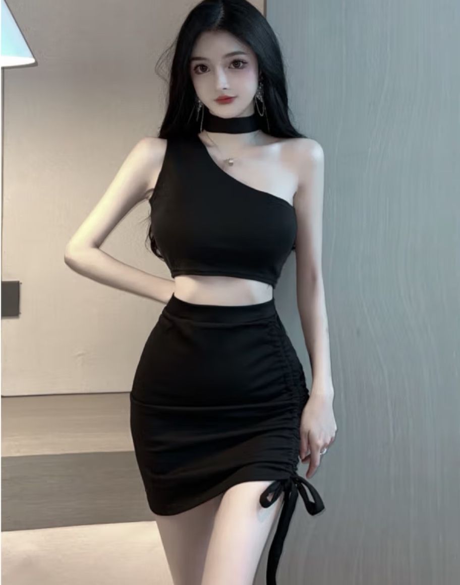 陪玩妹子我把你画成画的照片1