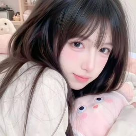 是小怡吖陪玩