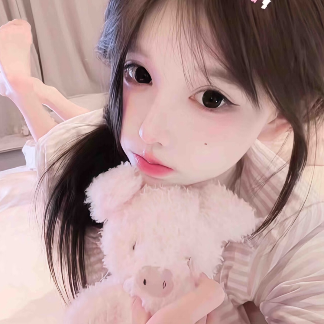 陪玩妹子宝贝超乖的照片1