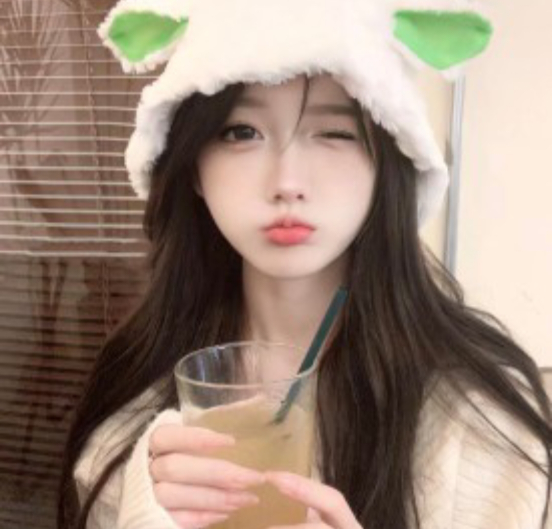 陪玩妹子じℳ佳佳的照片1