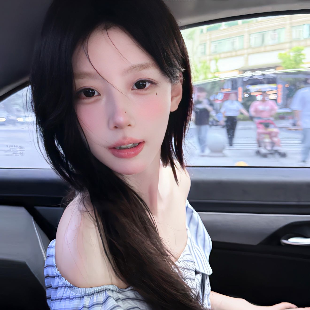 陪玩妹子妤涵ﻬ的照片1