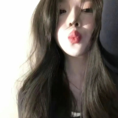 陪玩妹子呼呼呼呼大睡的照片1