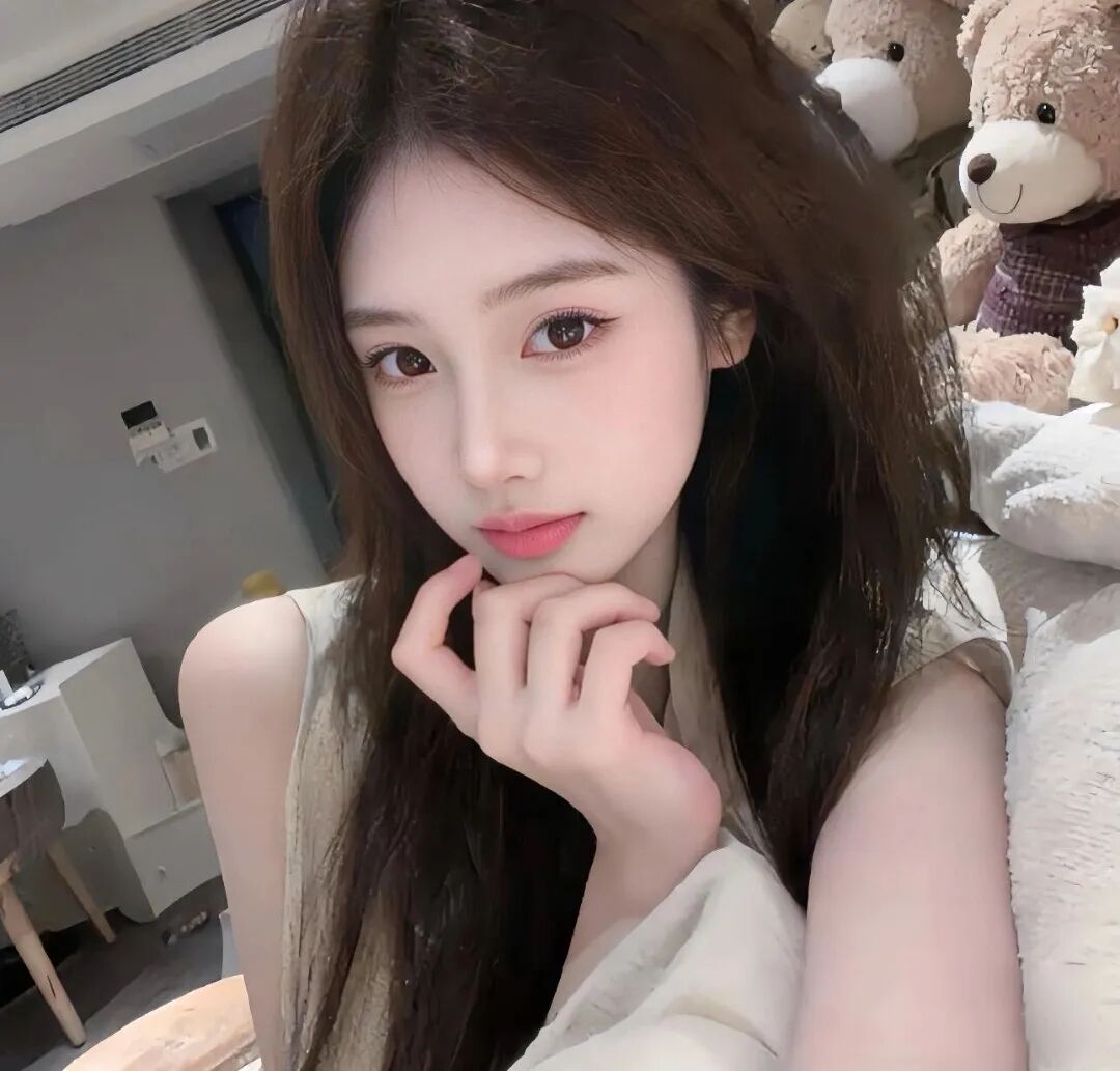 陪玩妹子渝小欢的照片1