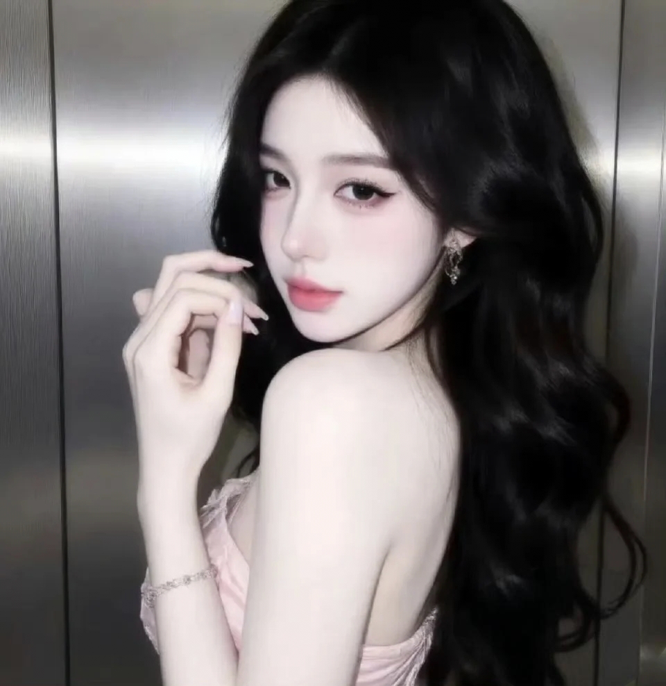 陪玩妹子阿绫的照片1