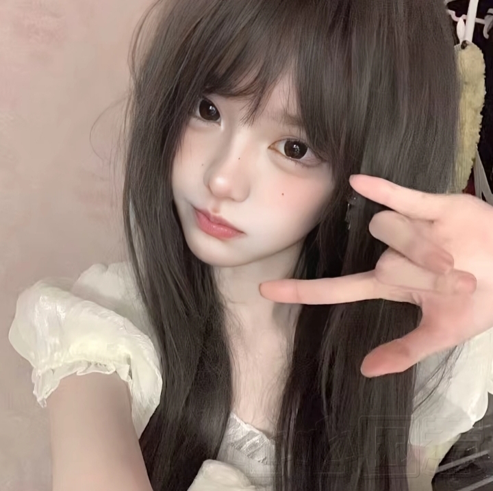 陪玩妹子一袅楚宫腰的照片1