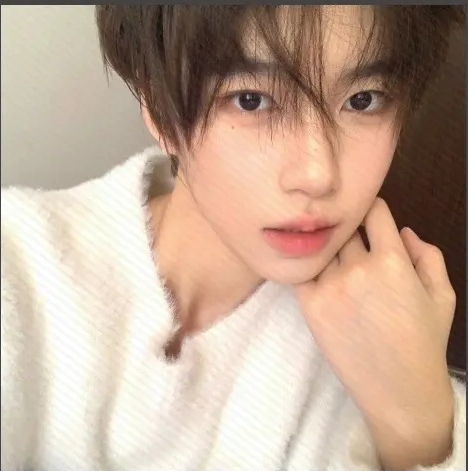 陪玩妹子忘情¨¡顾西白的照片1