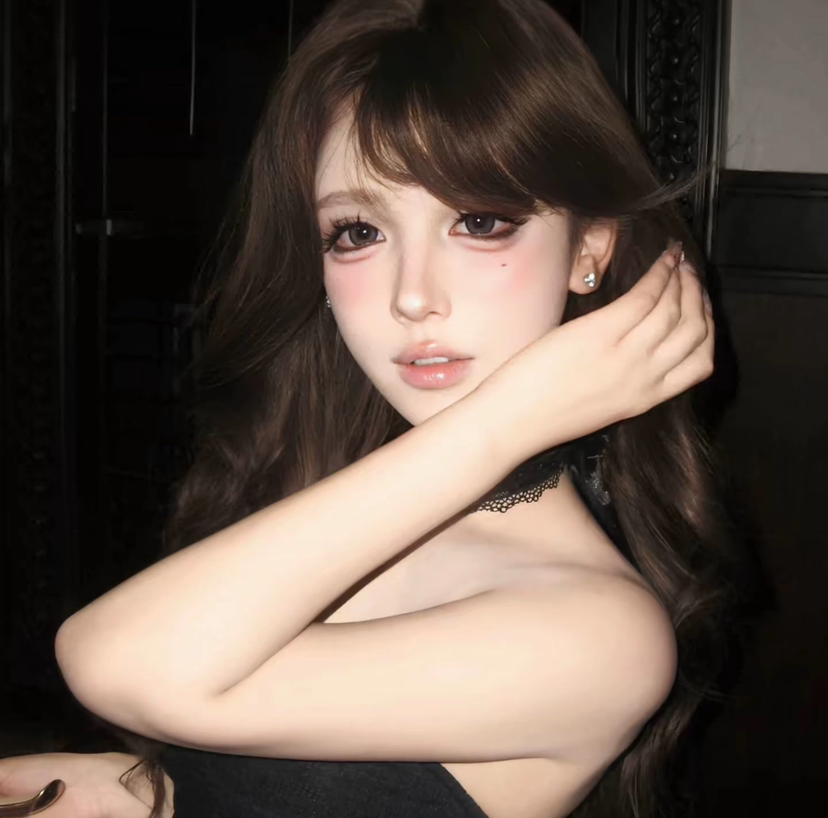 陪玩妹子草莓啵啵Apex的照片1