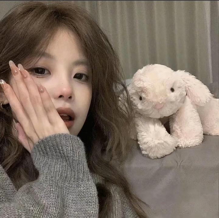 陪玩妹子爱你ᩚ的照片1