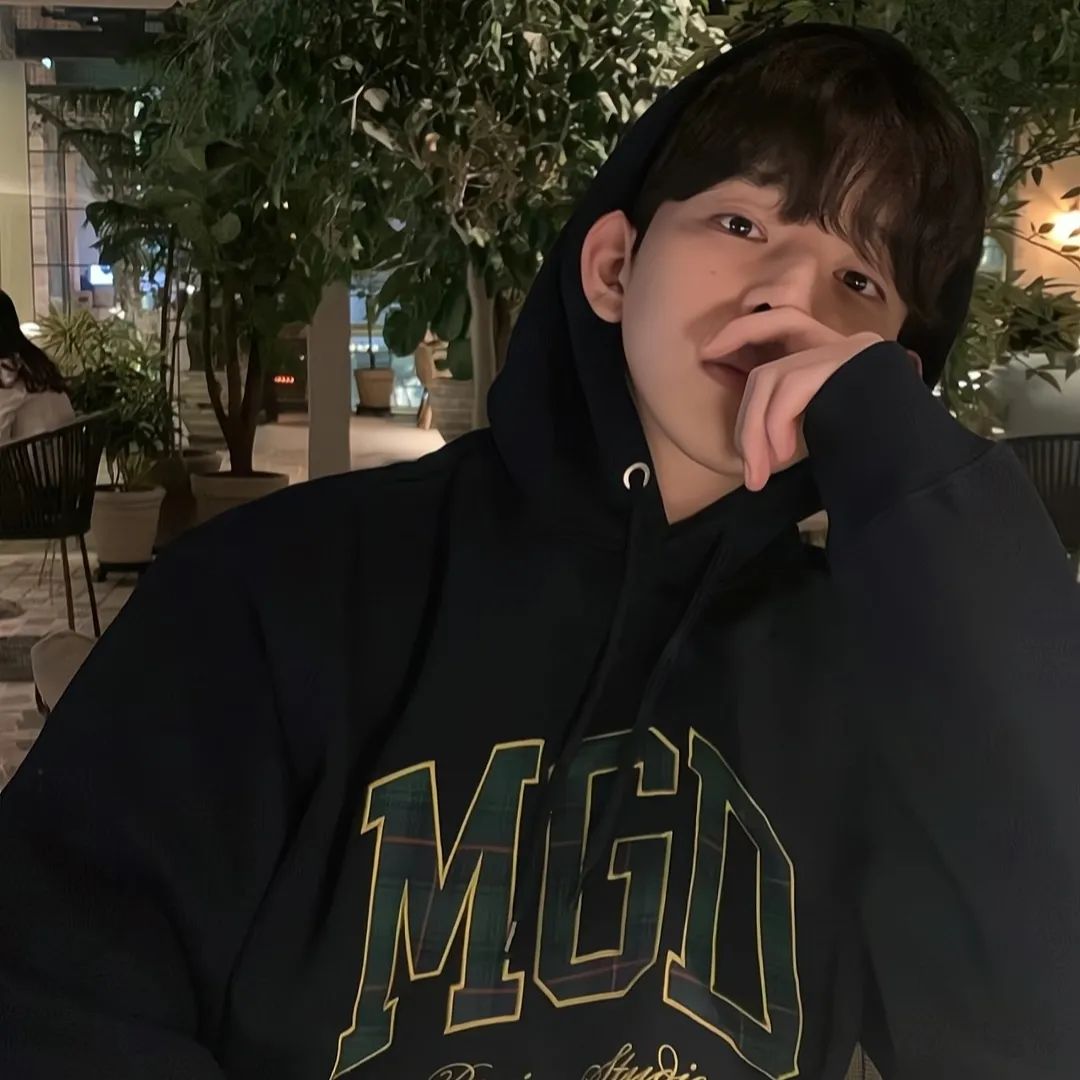 陪玩妹子赖几็鬼的照片1