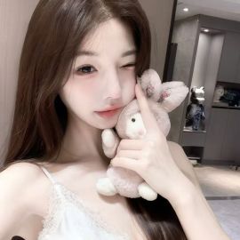 乖乖小凌宝陪玩