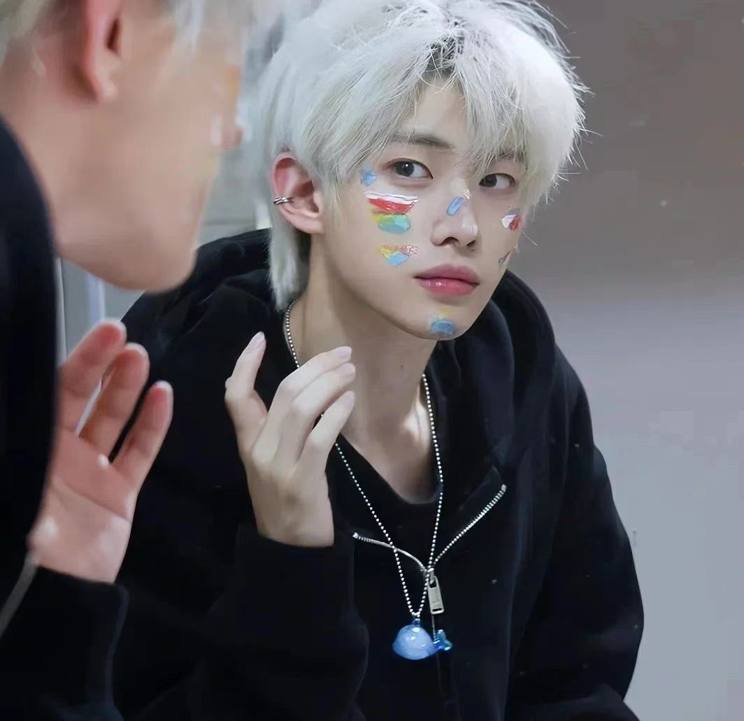 陪玩妹子-无言的照片1