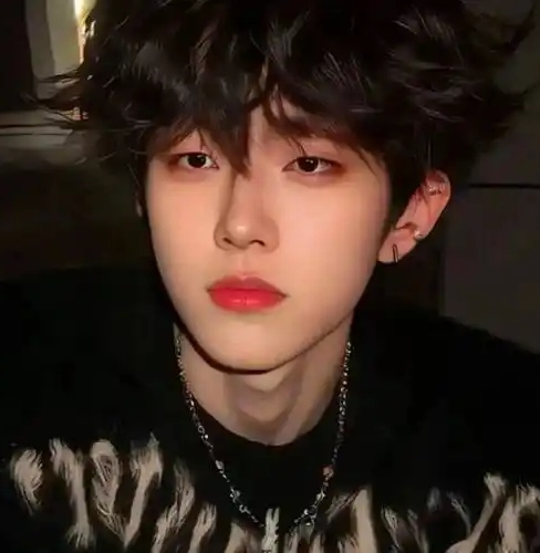 陪玩妹子简(●—●)的照片1