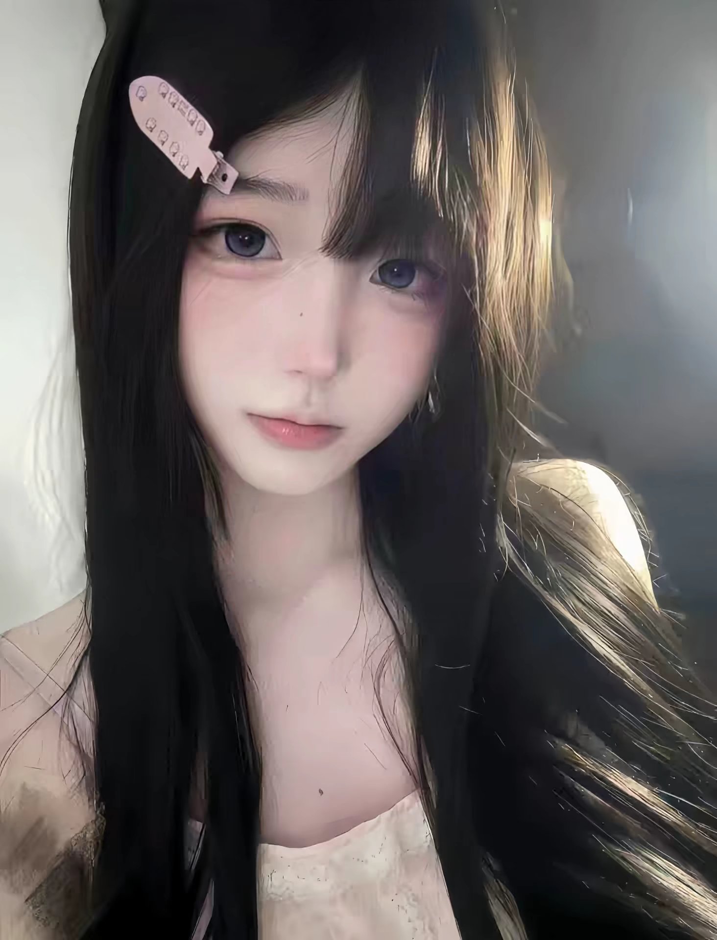 陪玩妹子聆听小雨的照片1