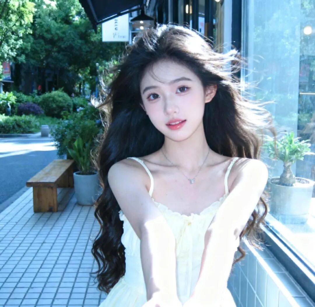 陪玩妹子小鱼泡泡～的照片1