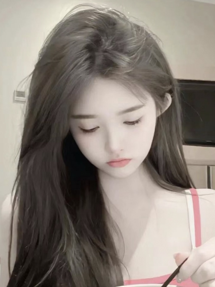 陪玩妹子涵白白戒恐龙号的照片1