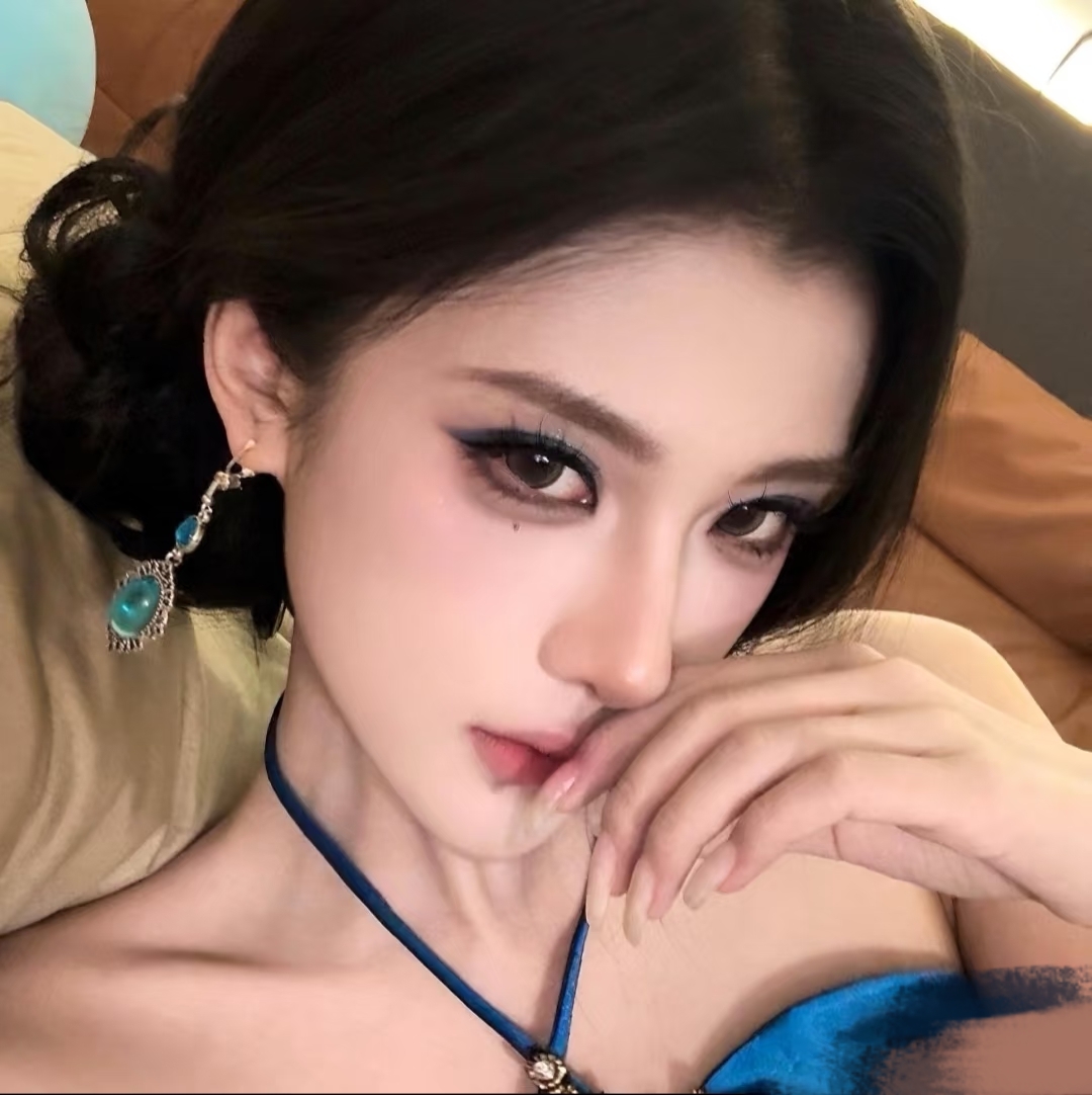 陪玩妹子ﻬ阿欲欲的照片1