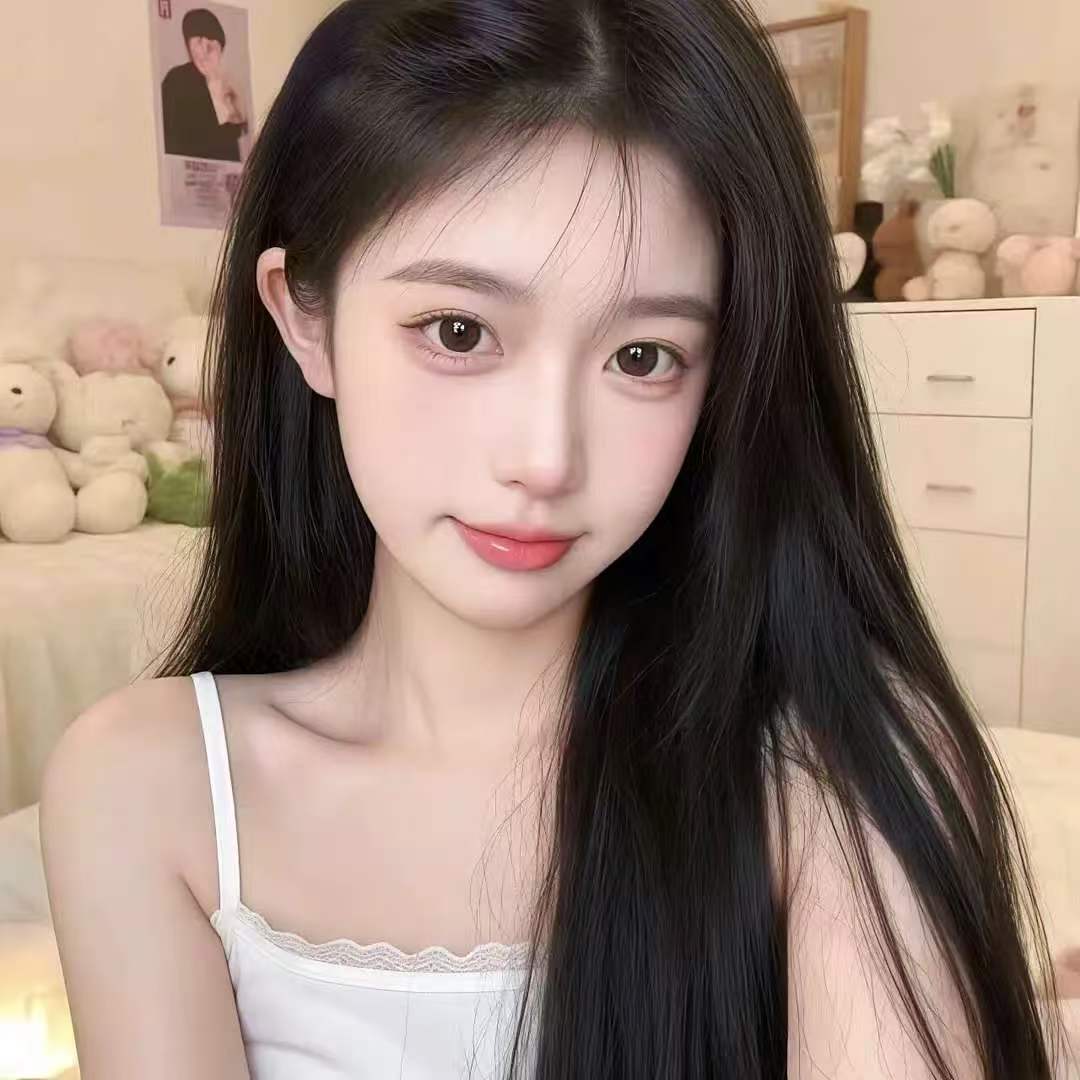 陪玩妹子尽量别沾边的照片1