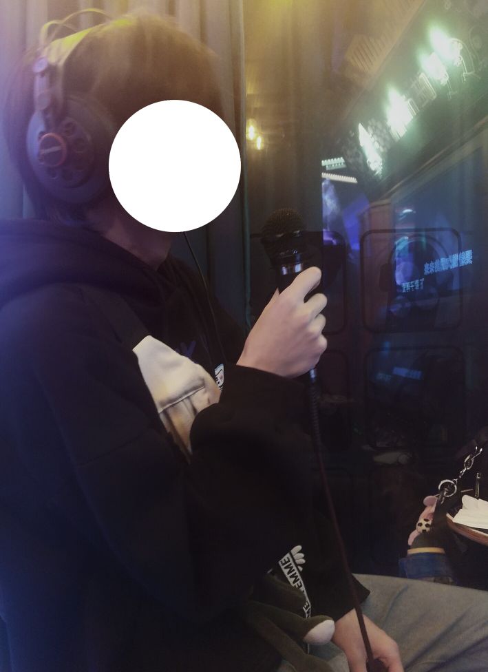 陪玩妹子江佑渔的照片1