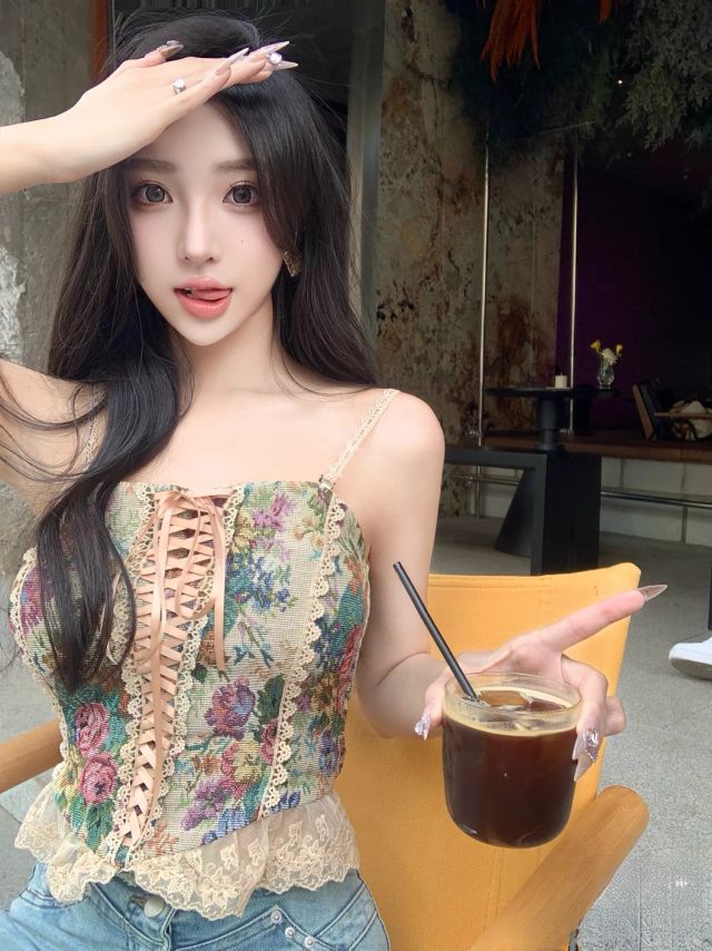 陪玩妹子ML桃子的照片2