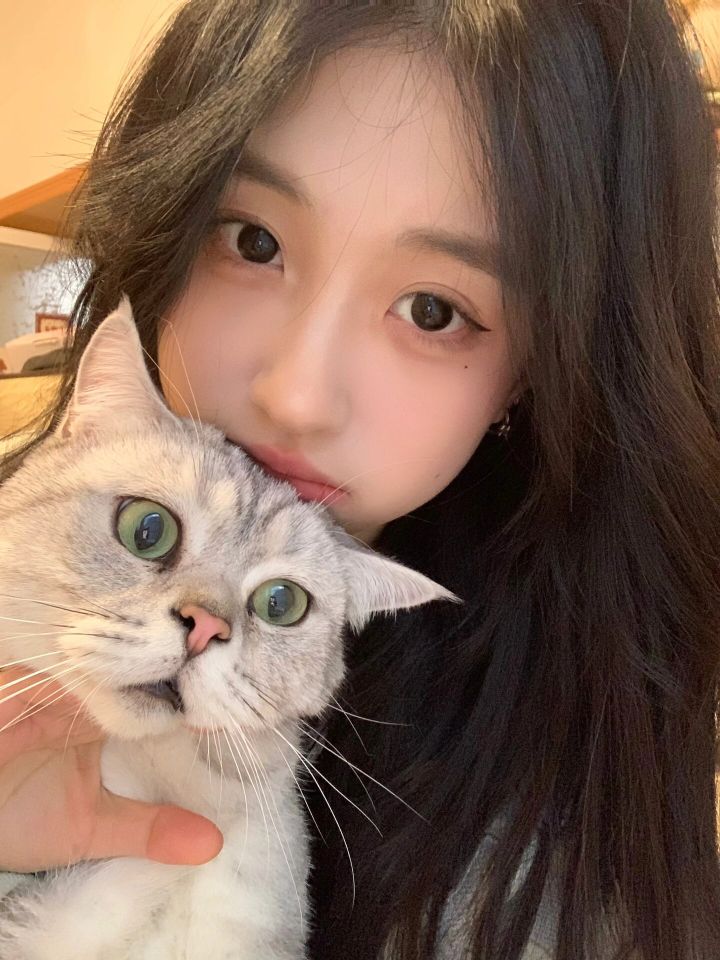 陪玩妹子芝士不是甜崽的照片5