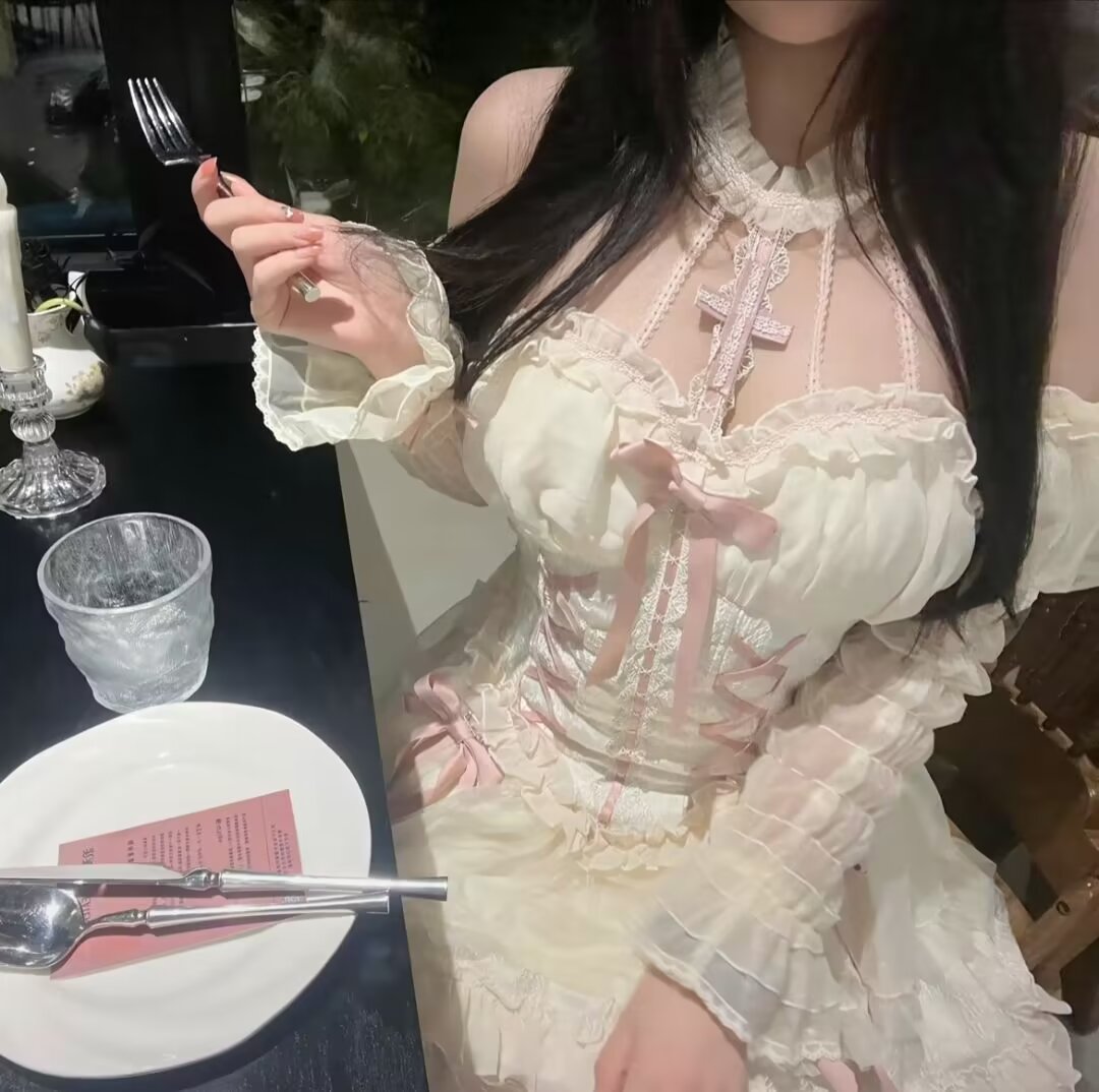 陪玩妹子灵灵bling的照片4