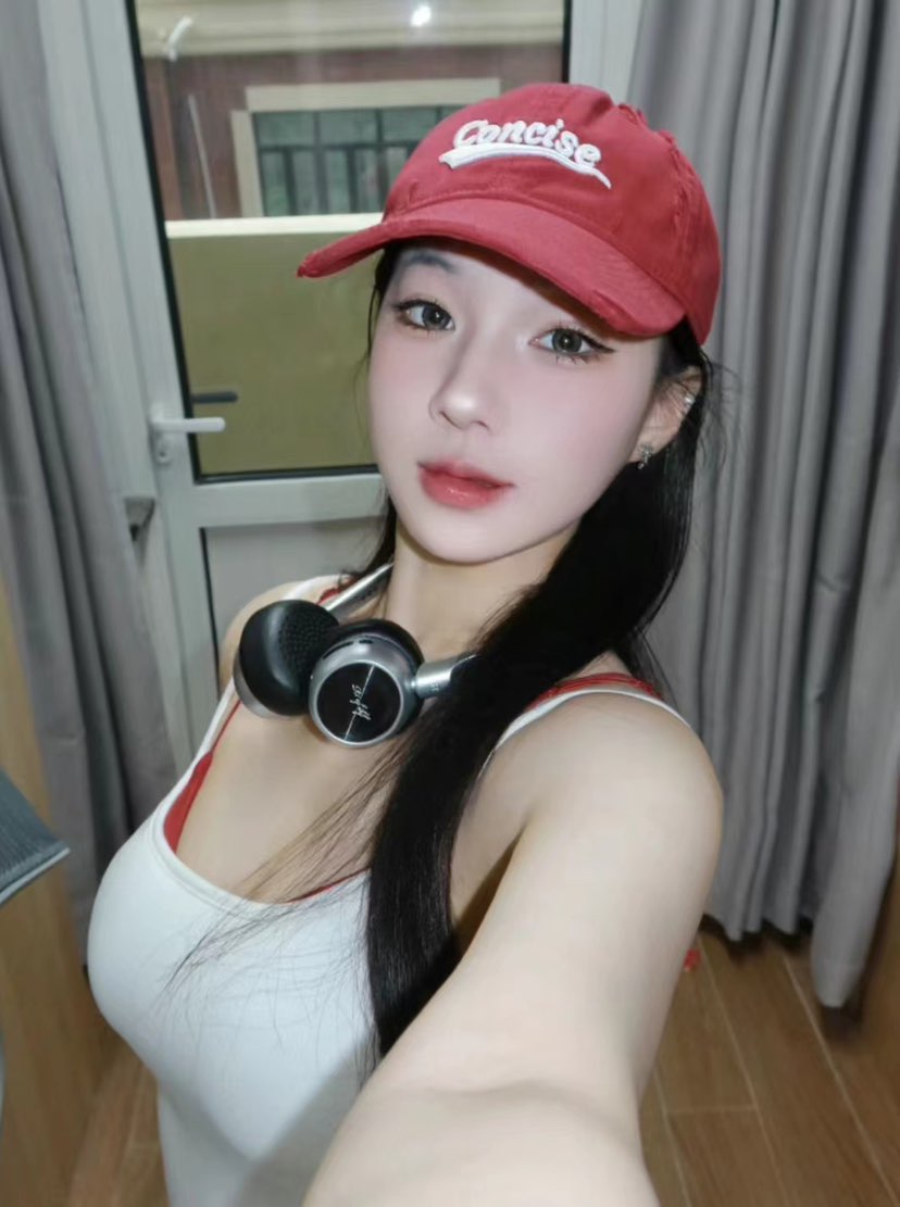 陪玩妹子晚晚甜御超会撩的照片7