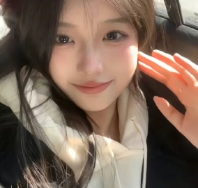 米卡(●●)陪玩
