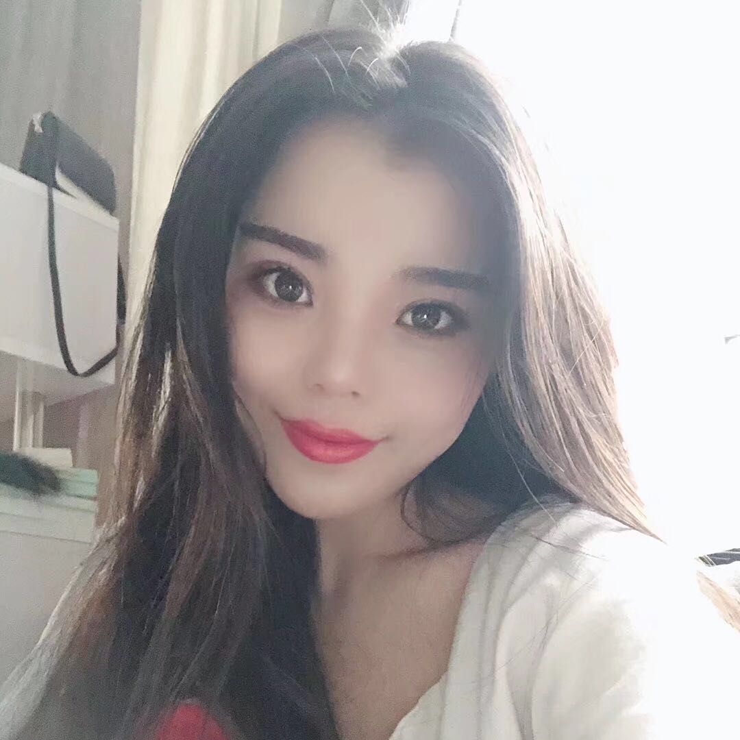 陪玩妹子じℳ笨笨：lol的照片4
