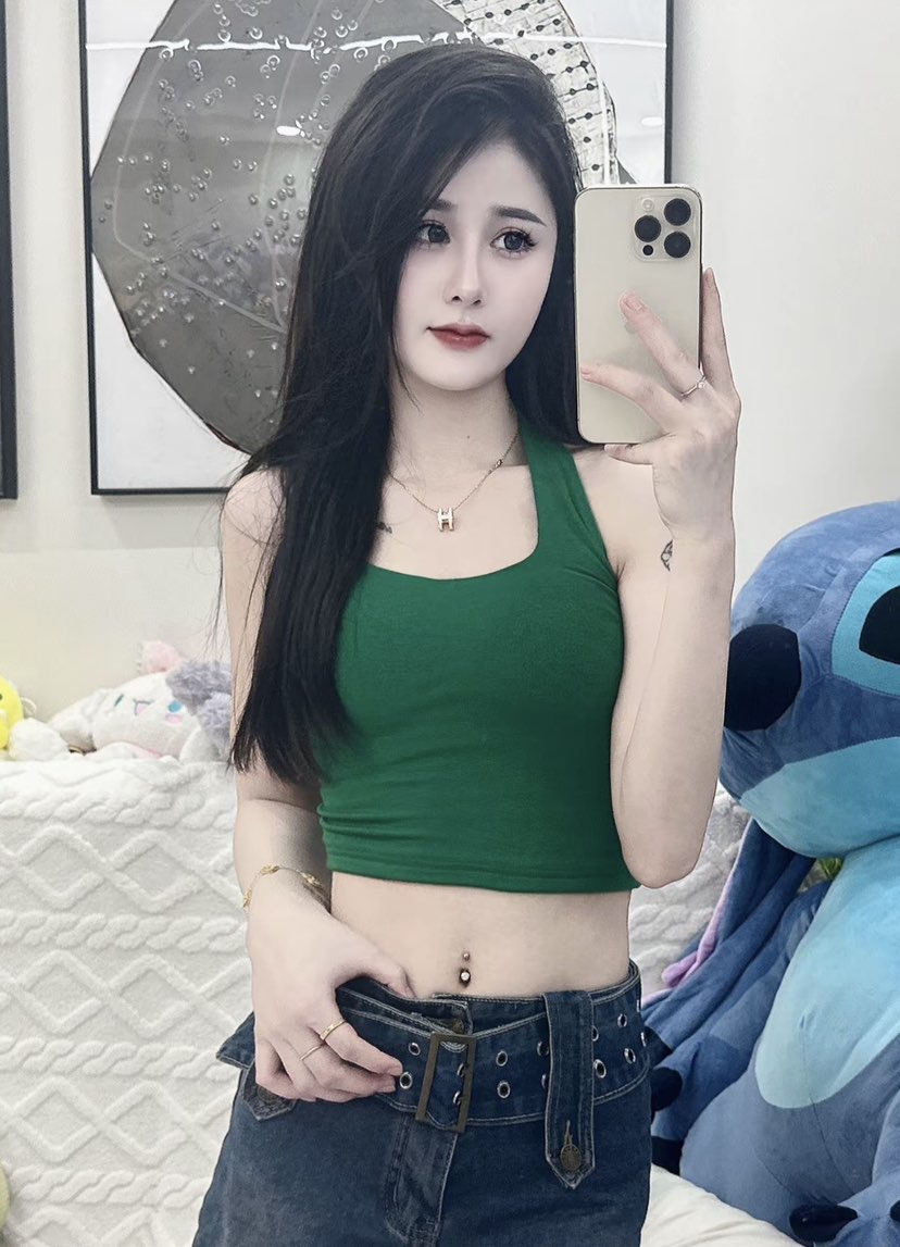 陪玩妹子溪妹温柔话多的照片2