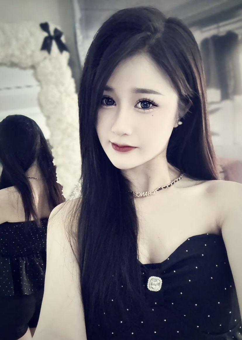 陪玩妹子溪妹温柔话多的照片3