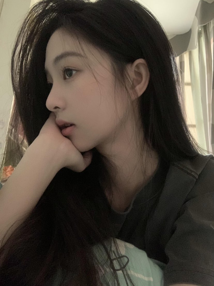 陪玩妹子悄悄幸运接三角洲的照片1
