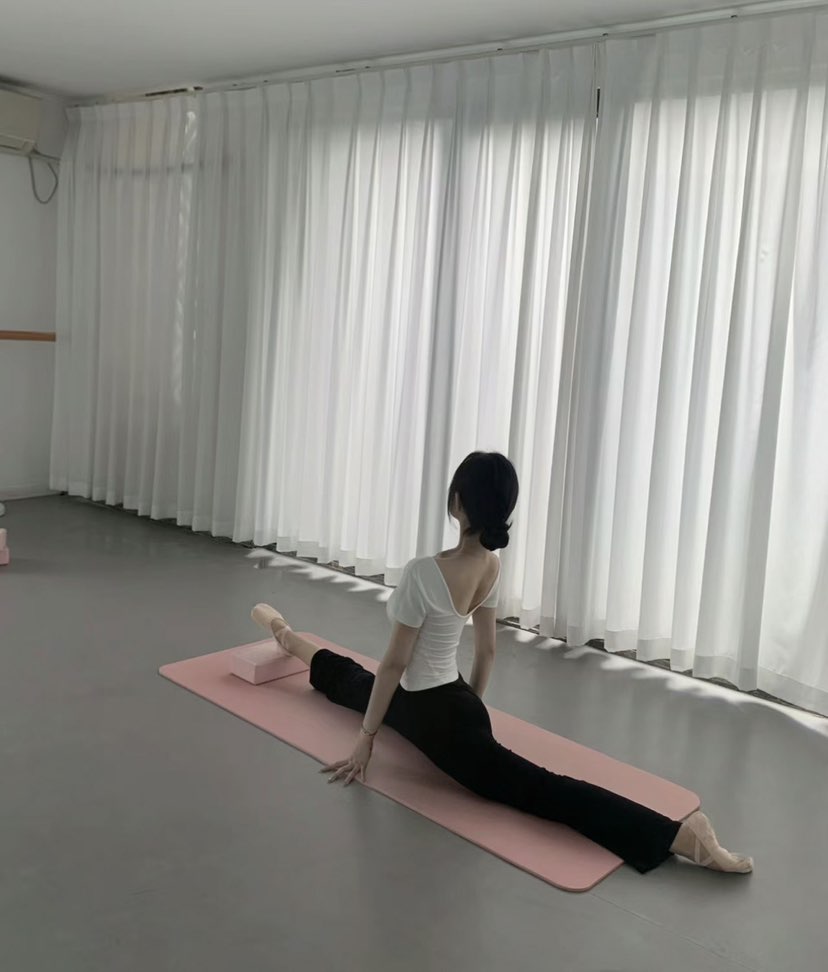 陪玩妹子四川乖乖の的照片2