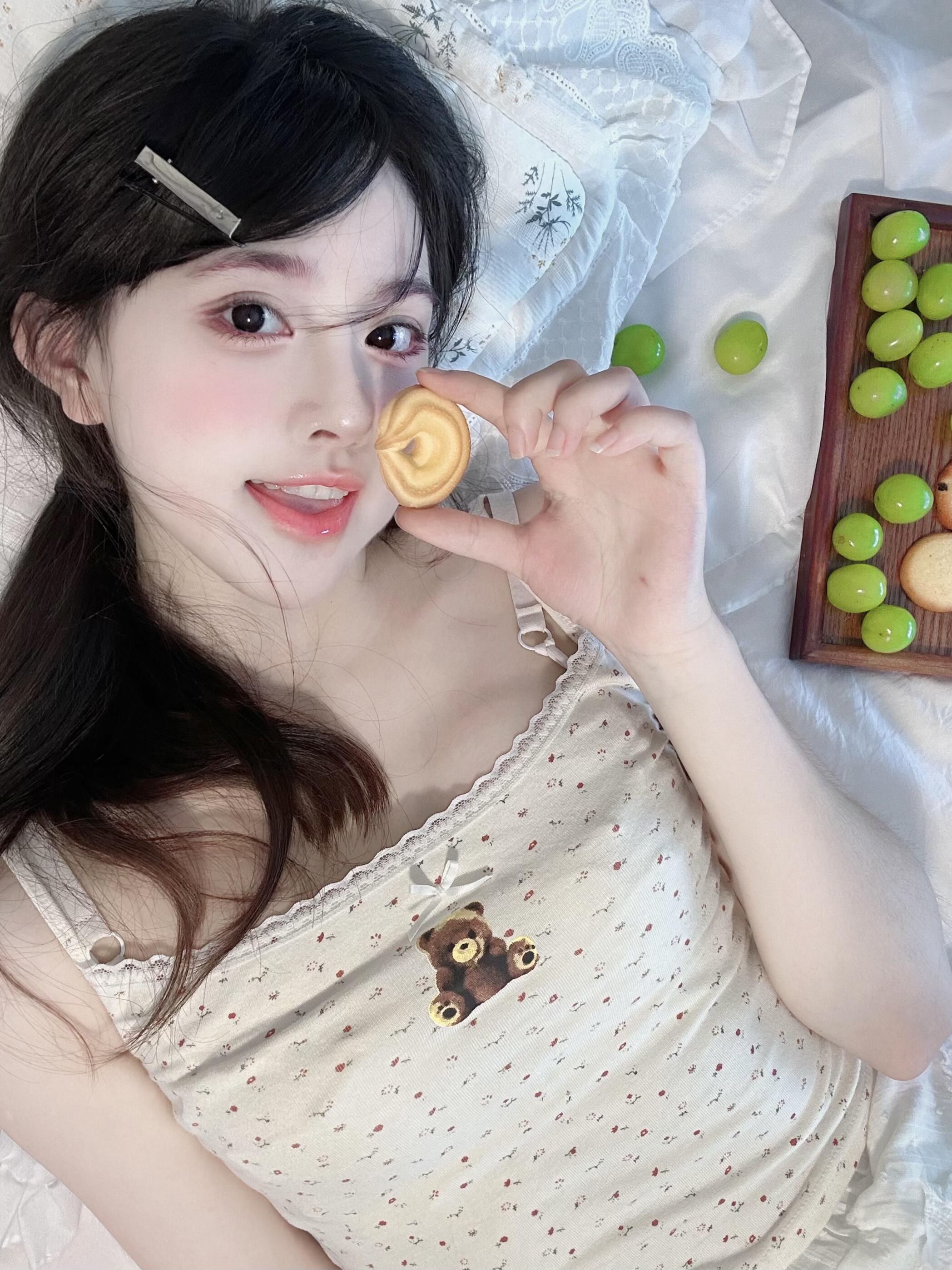 陪玩妹子阿言言的照片1