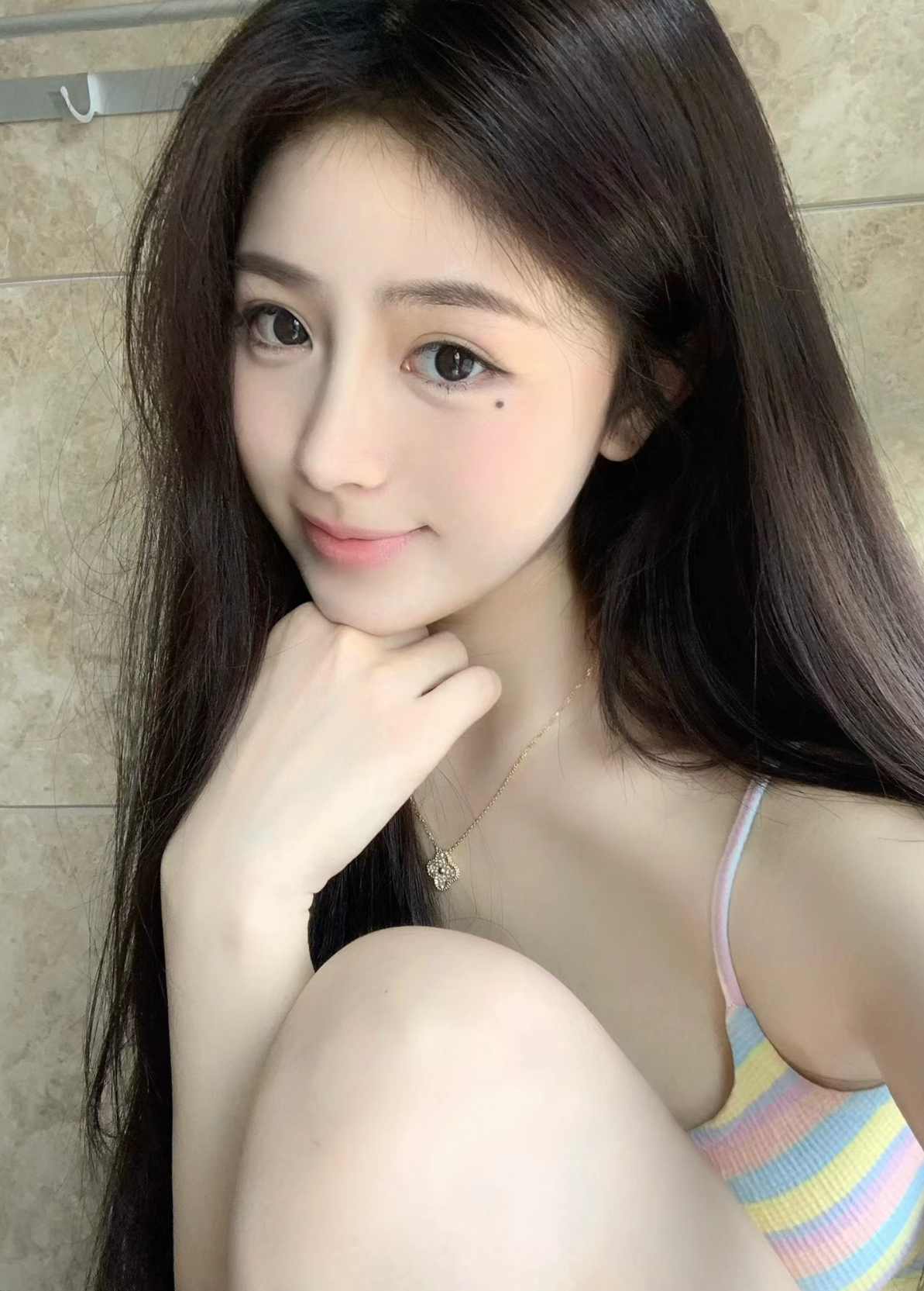 陪玩妹子এᵈ瑶瑶接逆战的照片1
