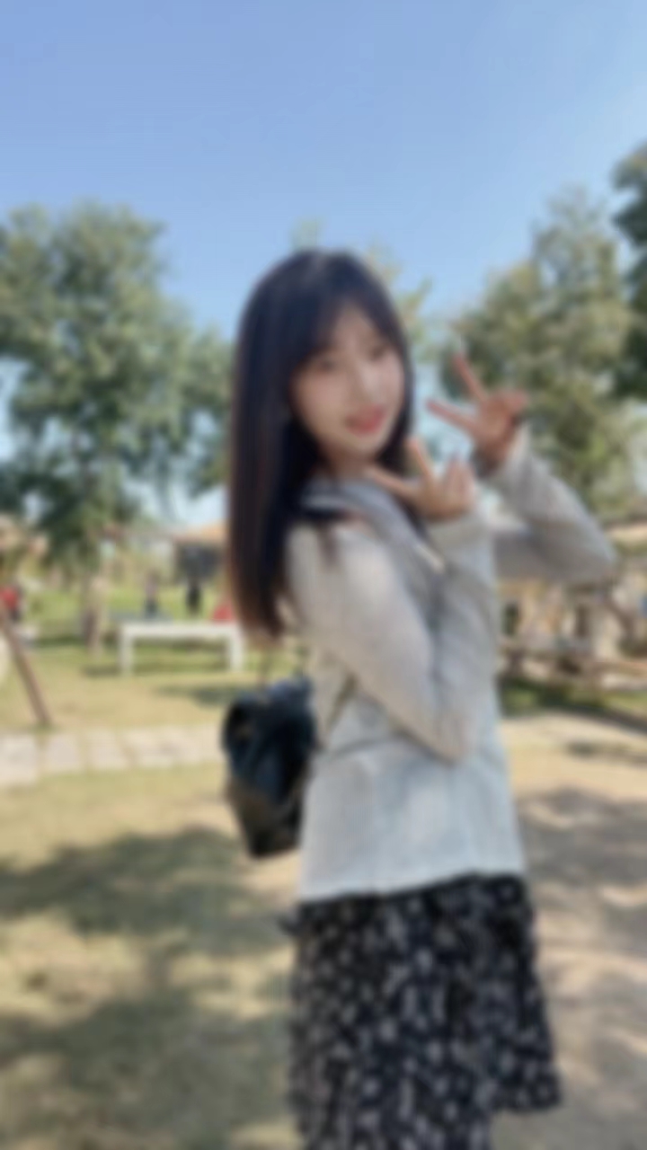 陪玩妹子加一的照片1