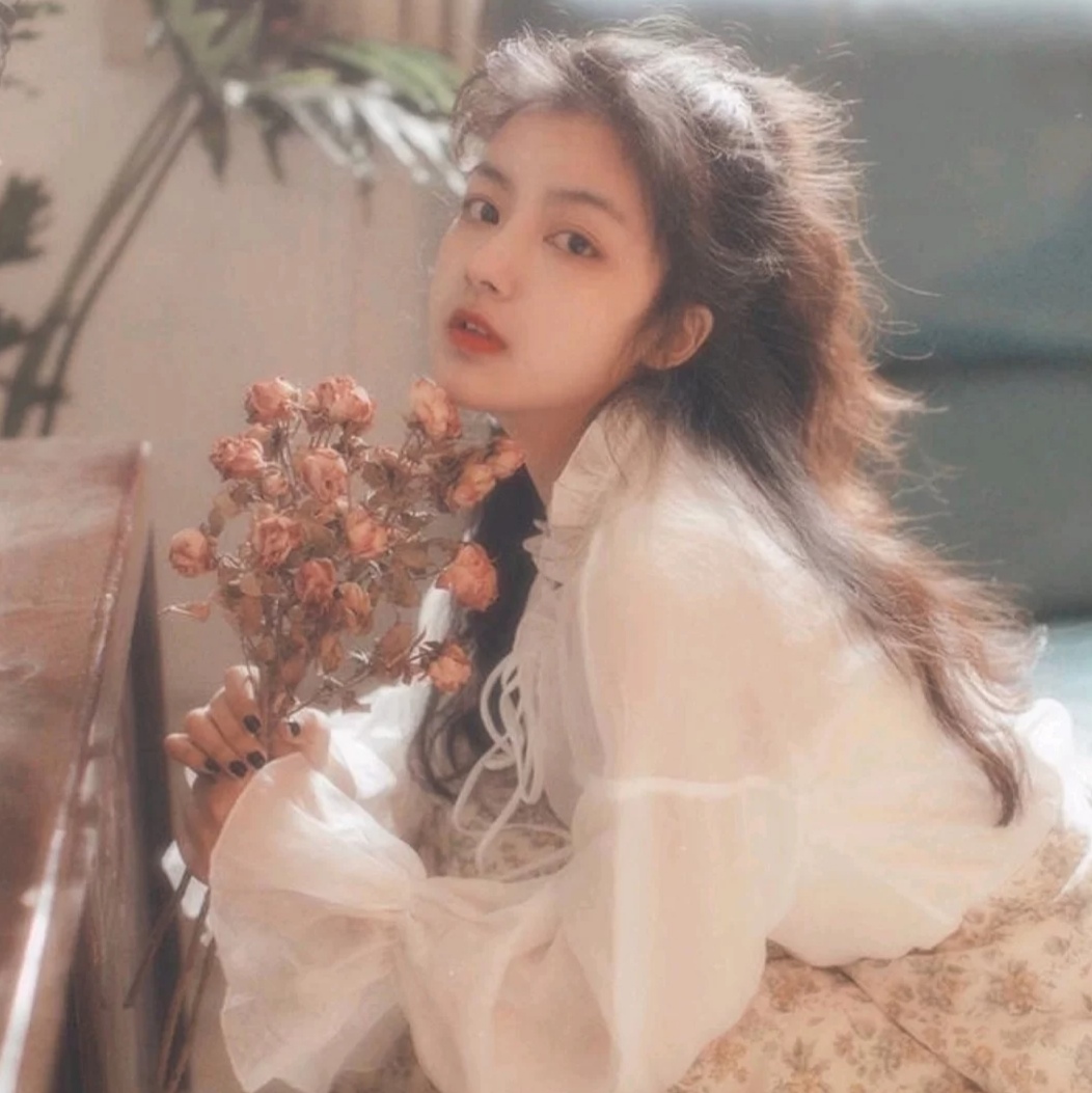 陪玩妹子梦柠吖的照片2