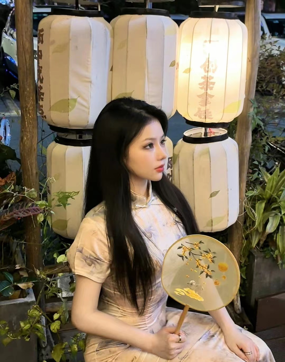 陪玩妹子小月亮很亮的照片4