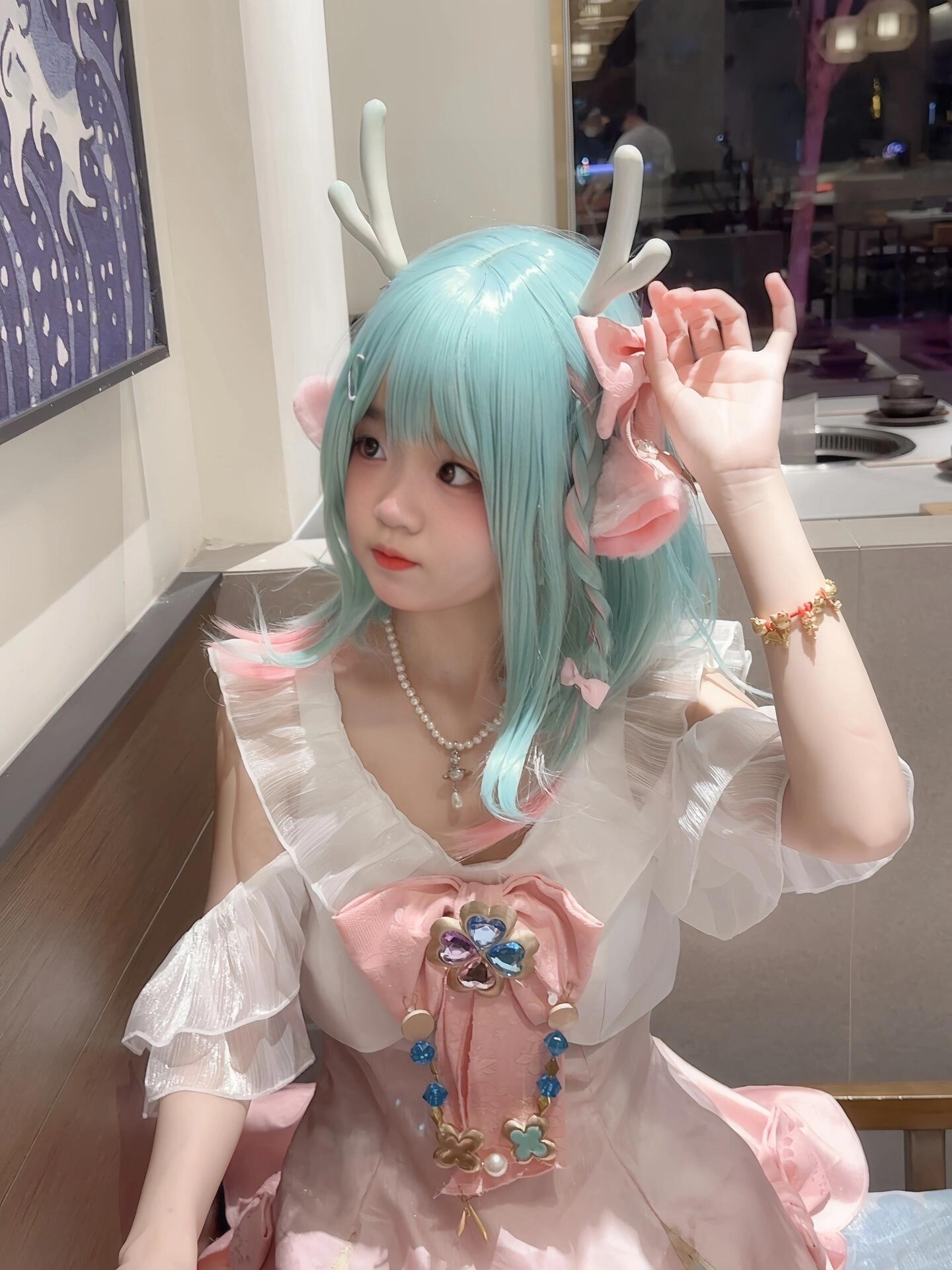 陪玩妹子晚春°的照片7