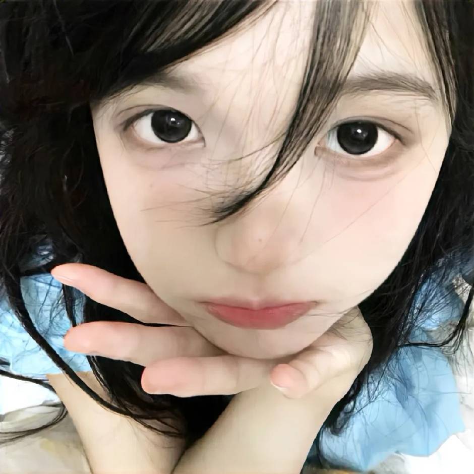 陪玩妹子果果话多活泼的照片1