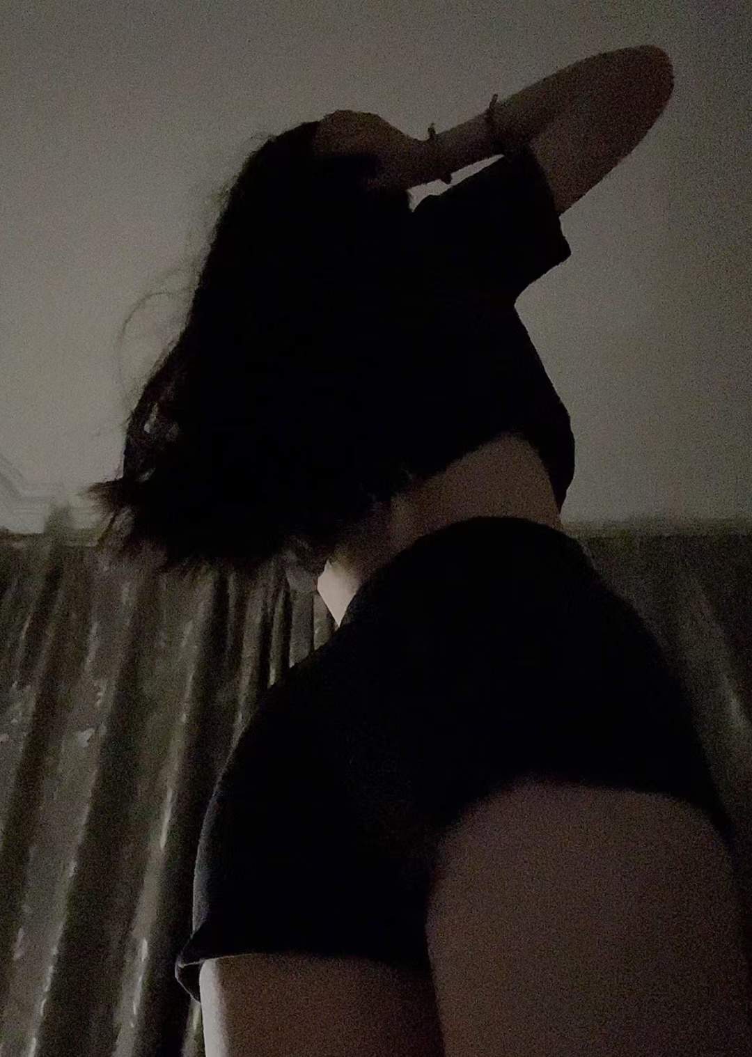 陪玩妹子蜜桃酥的照片2