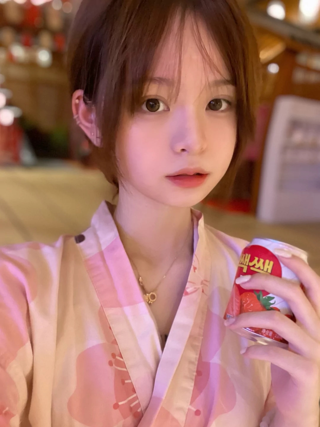 陪玩妹子村里有姑娘叫小芳的照片1