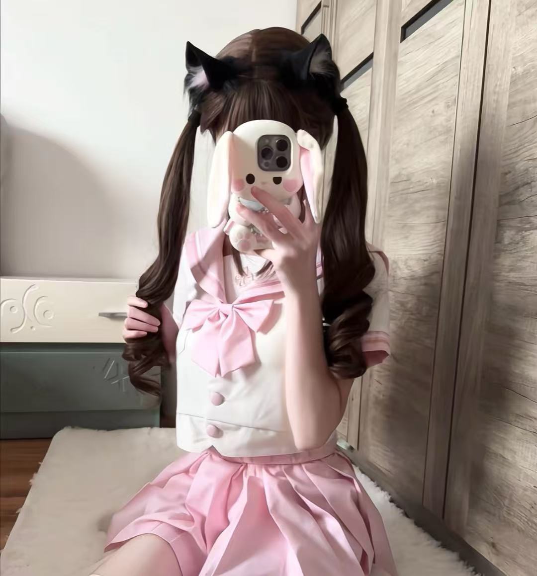 陪玩妹子小蛇爱吃牛奶的照片8